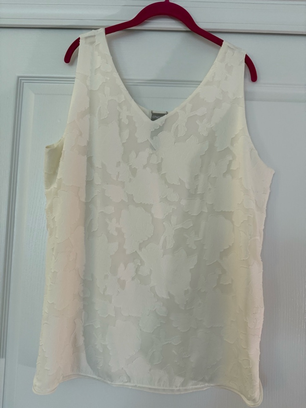 Chico's Cream Floral Jacquard Sleeveless Top